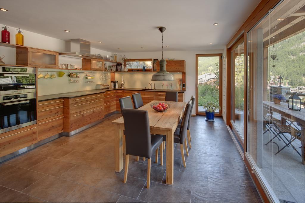 Good Value Apartments By Mountain Exposure Zermatt Zimmer foto